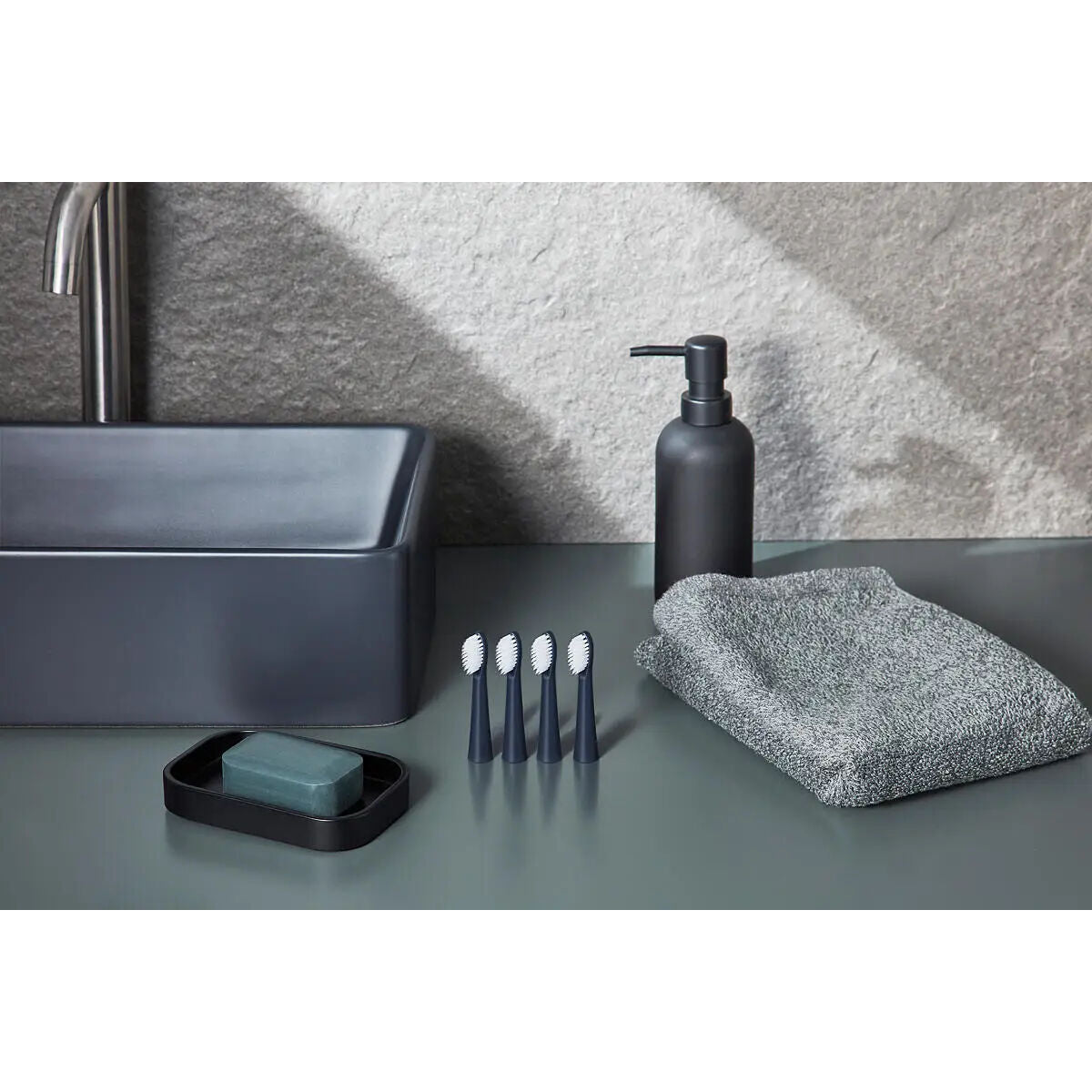 V4H8B0183463FF4A946D60D3D4172E6D158R5481914P2